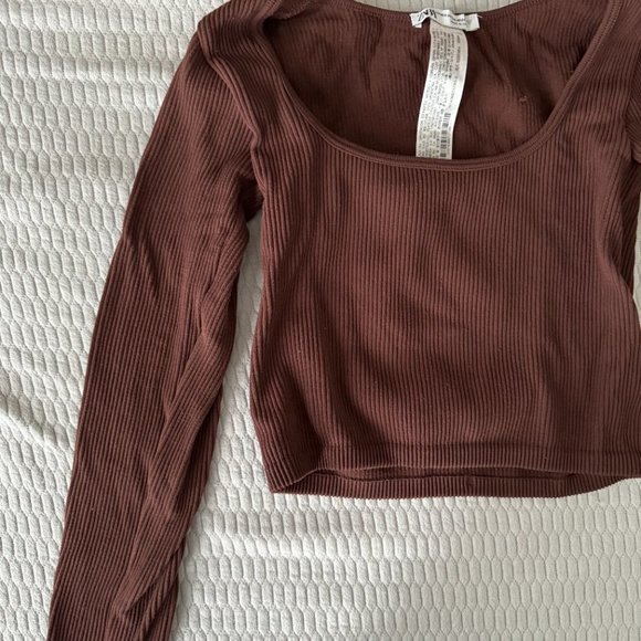 Zara Brown Long Sleeve Crop Top - Picture 2 of 5